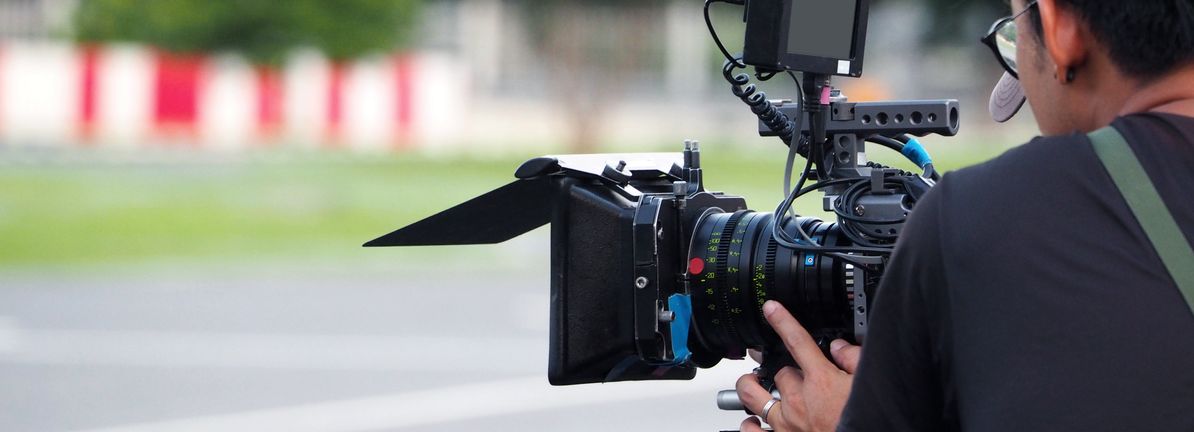 A Look At AMC Entertainment Holdings (AMC) Valuation After Record Easter Weekend Box Office Momentum