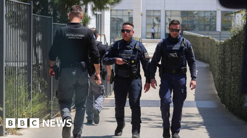 Suspected gunman aged 89 held in Greece after five wounded