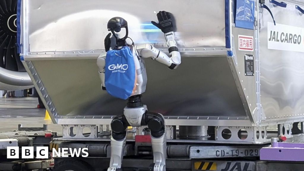 Japan Airlines trials humanoid robots as ground handlers