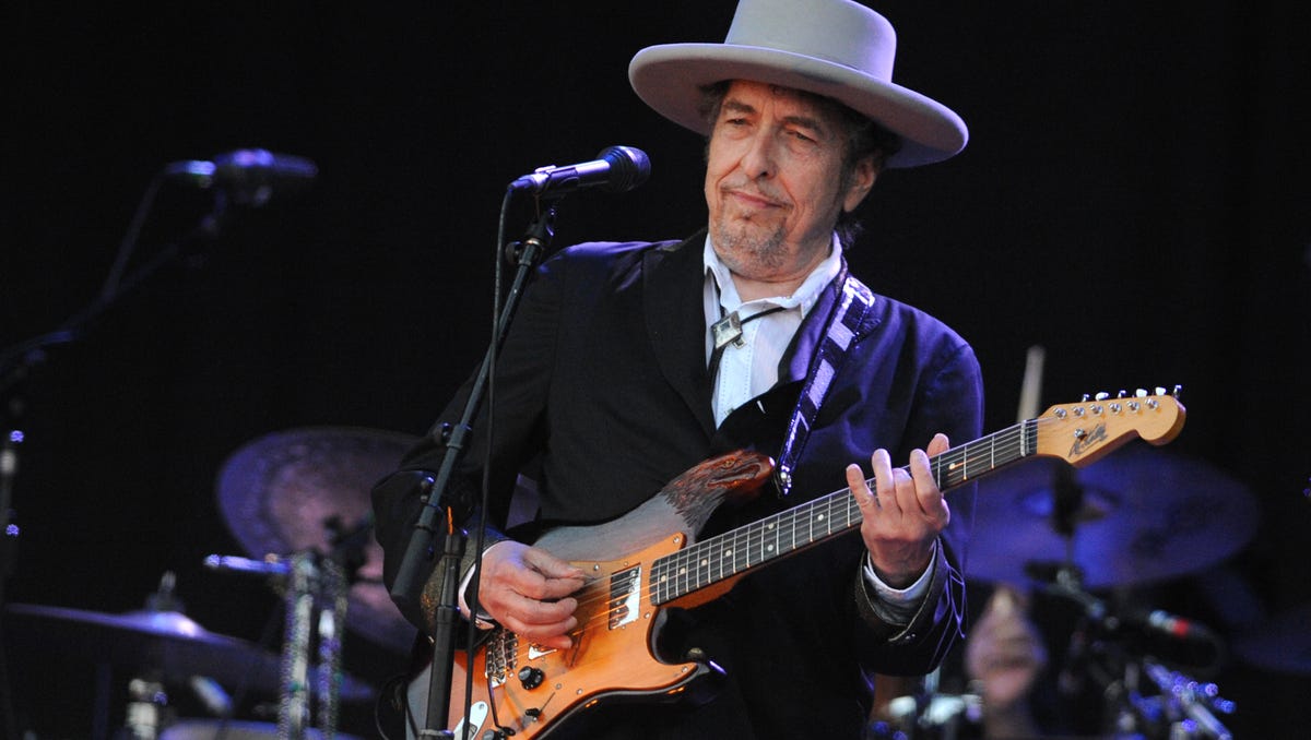 Bob Dylan's 'Rough and Rowdy Ways' tour heading to the Palace Theatre