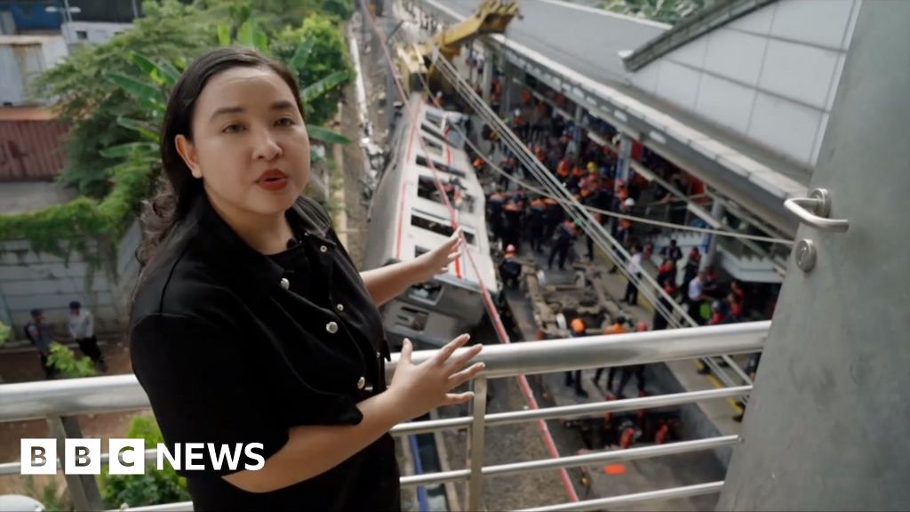 Indonesia train crash kills at least 15 female passengers