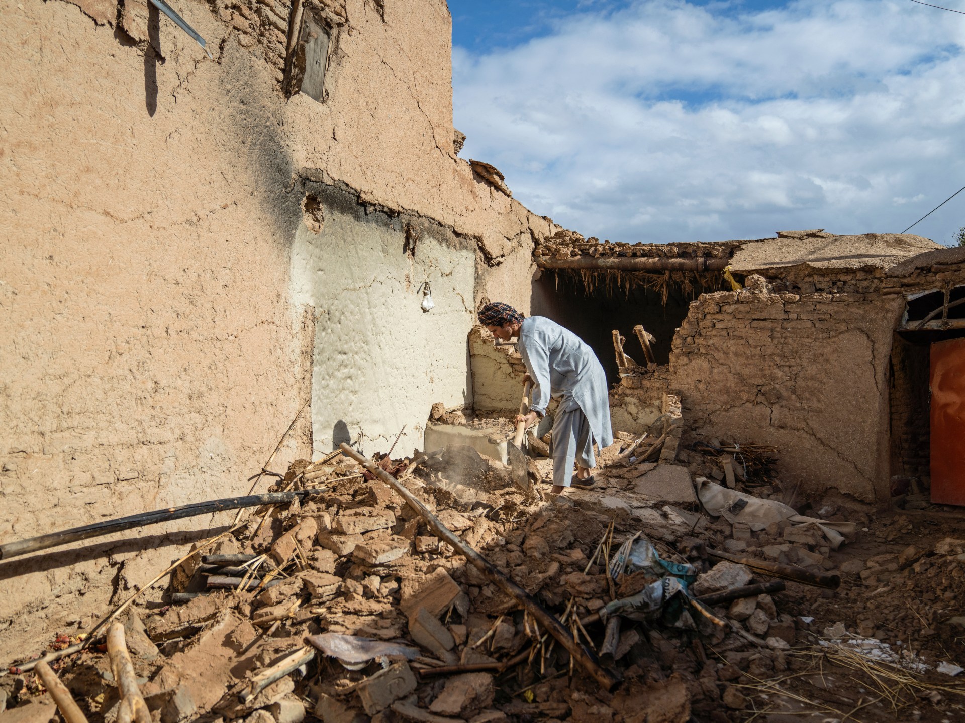 Afghanistan earthquake kills eight members of same family | Earthquakes News