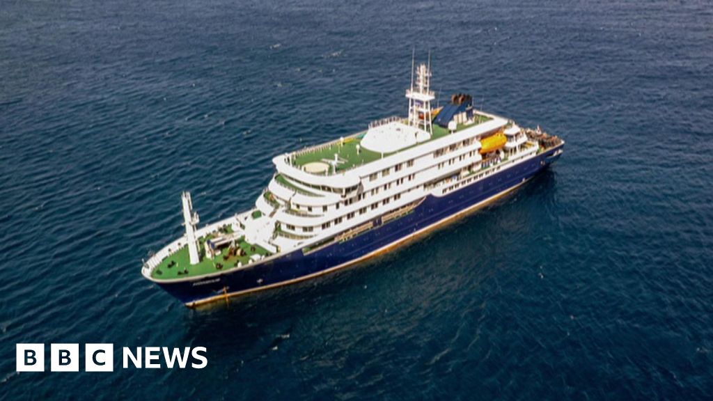 Three dead in suspected virus outbreak on Atlantic cruise ship