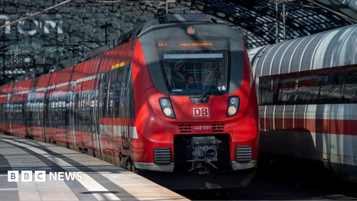 Germany rail network comes to complete halt due to IT malfunction