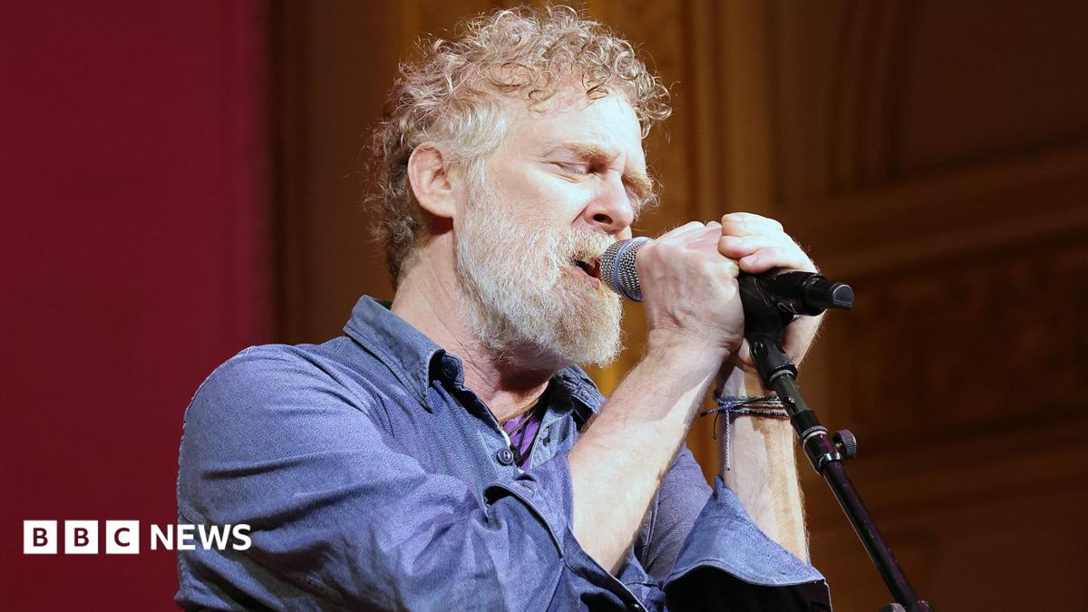 Glen Hansard: Oscar-winning songwriter killed in crash