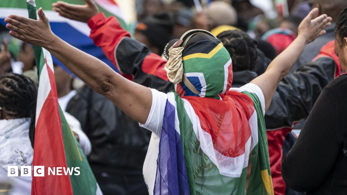 South Africa and Ghana in row over alleged killing of Ghanaian migrant in Cape Town