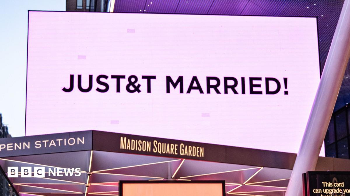 Taylor Swift and Travis Kelce marry at Madison Square Garden