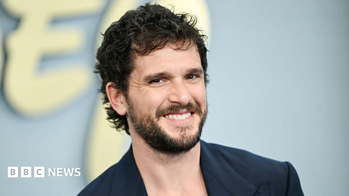 Kit Harington replaces Nicholas Hoult as Gilderoy Lockhart in HBO’s Harry Potter series