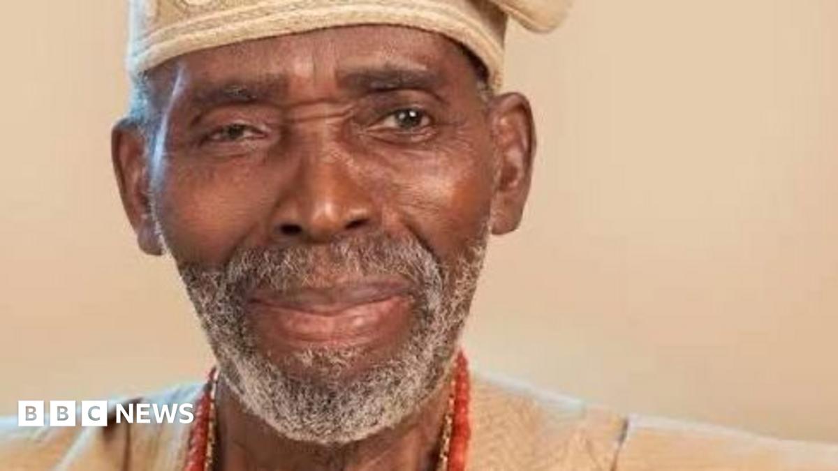 Olu Jacobs: Legendary Nollywood actor dies in Nigeria aged 84