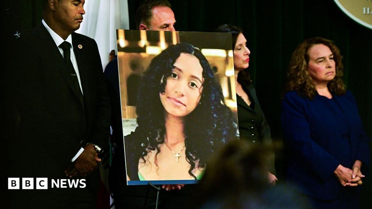 Family of murdered teen call for death penalty in D4vd trial