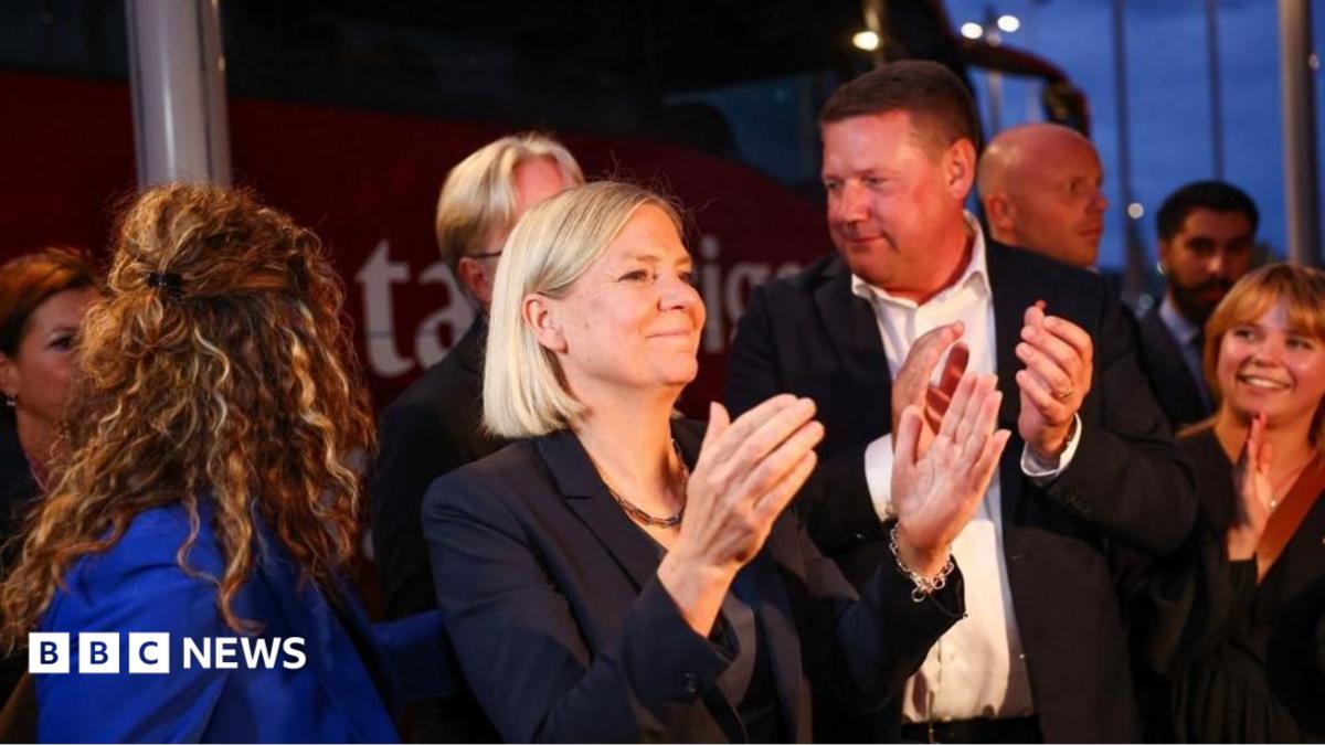 Swedish party blocs tied after Sunday vote, projections say