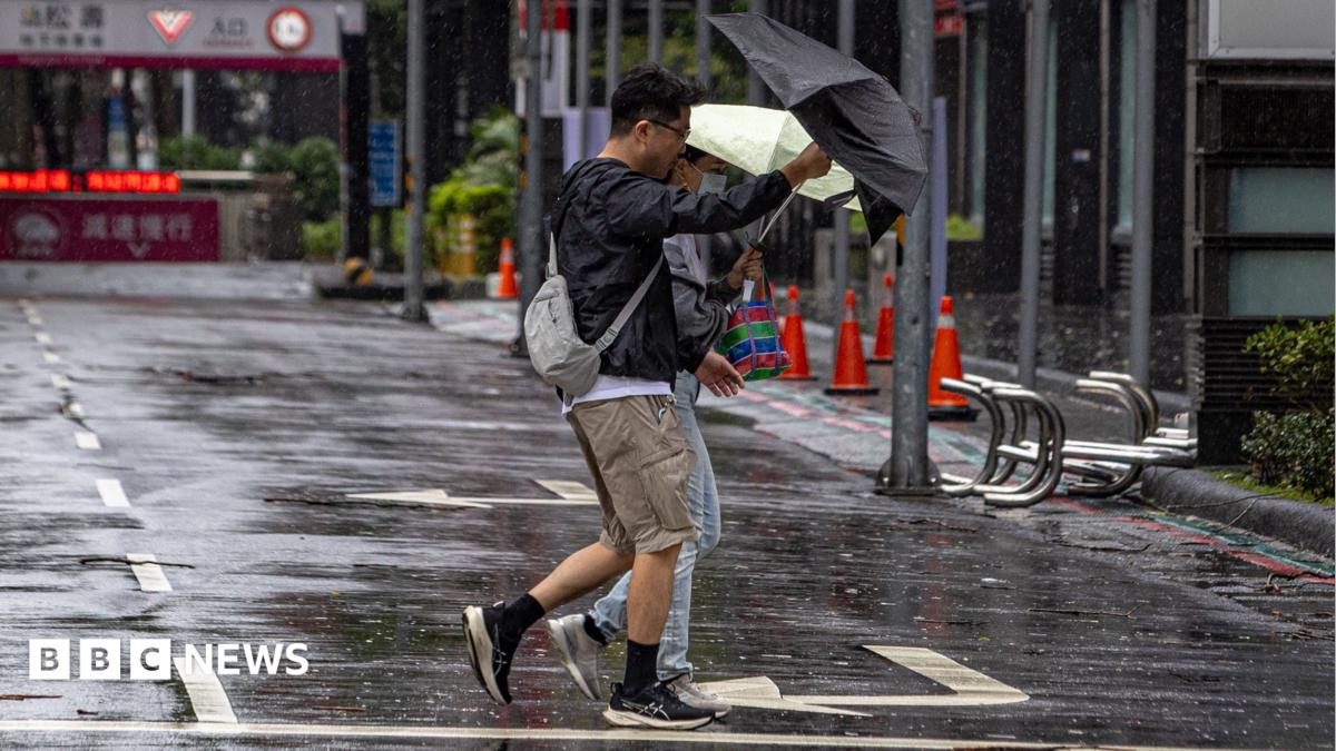 Typhoon Champi: Hundreds of flights cancelled as storm shuts Taiwan