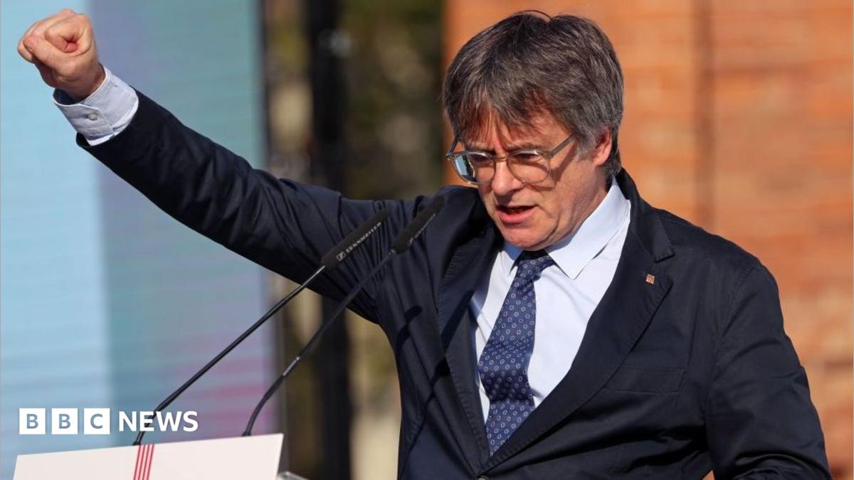 Catalonia’s former rebel president can return to Spain, court rules