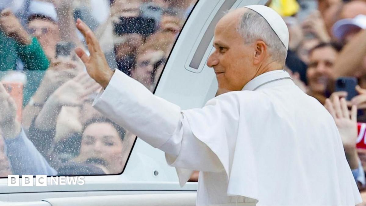 Pope’s South American trip to go ahead following lung cancer surgery