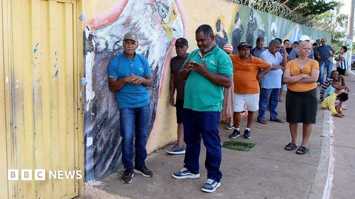 Brazil election: Voters choose between Lula and Bolsonaro’s son